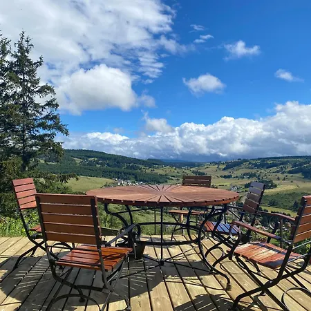 Bed & Breakfast Bastide En Margeride 3*