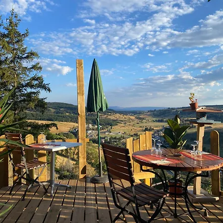 فندق مبيت وإفطار Bastide En Margeride